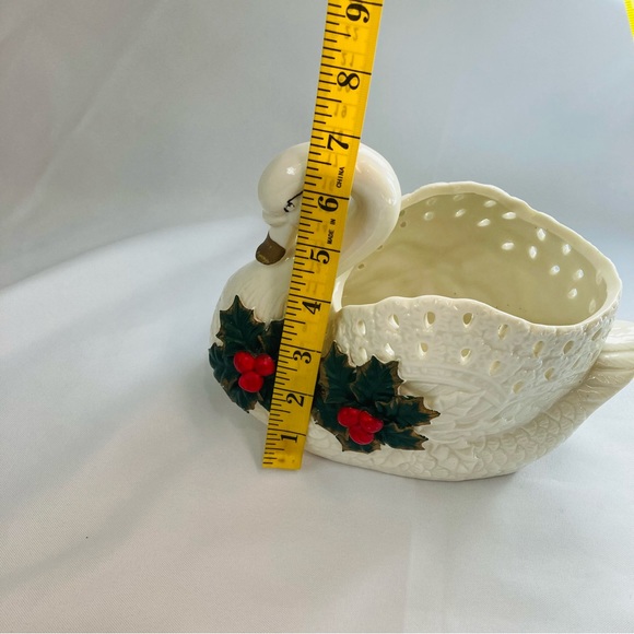Vintage swan planter/vase - Picture 11 of 13